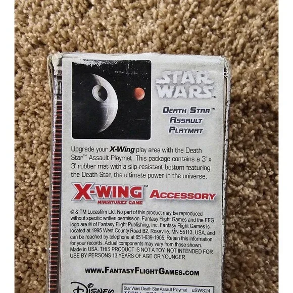 Star Wars X-Wing Miniatures Game "Death Star Assault" Playmat - Picture 2 of 3